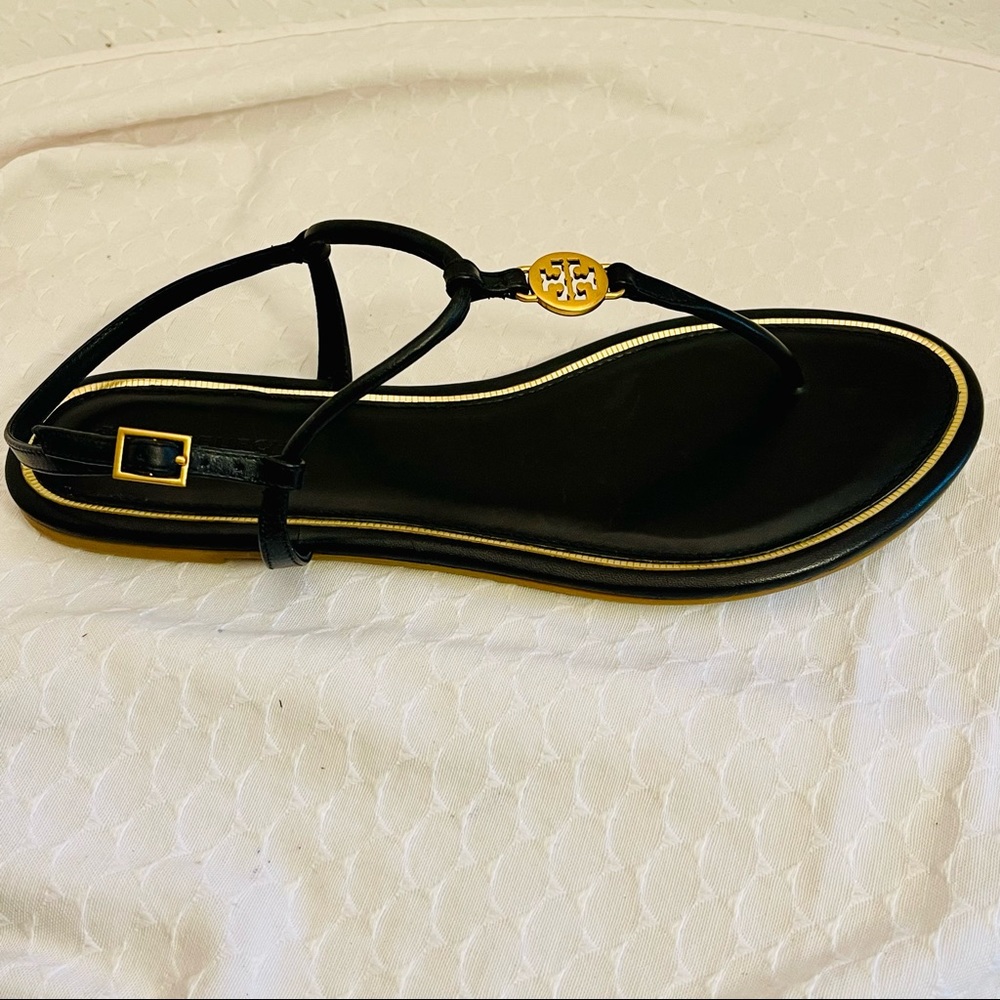 Tory Burch- Emmy Flat Sandal in Perfect Black Calf Leather, size 8.5 - Picture 8 of 11